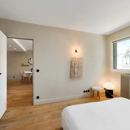 Beautiful 1 Bedroom Near Eiffel Tower * Paris