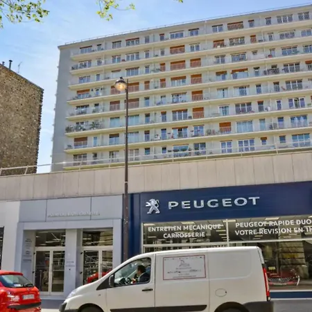 Beautiful 1 Bedroom Near Eiffel Tower Apartment