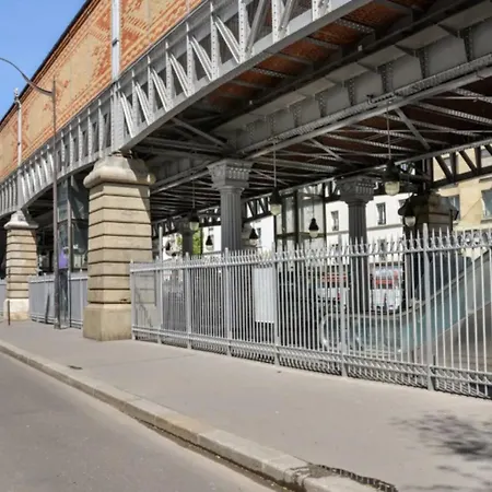 Apartment Beautiful 1 Bedroom Near Eiffel Tower